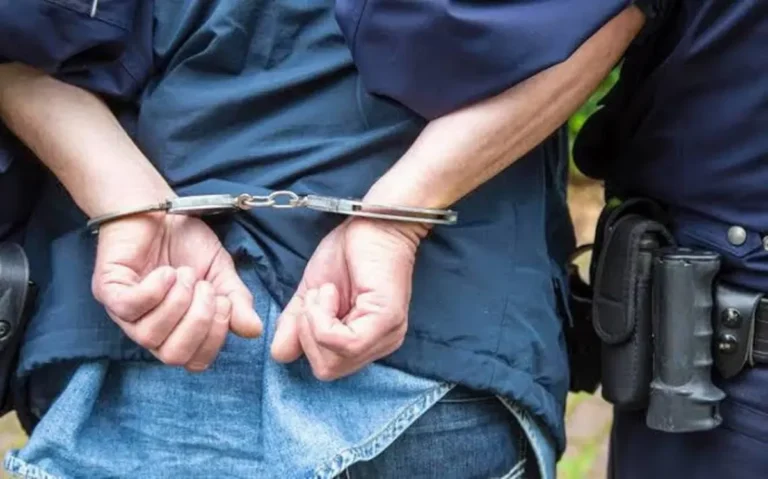 Detuvieron a “Cacón” en Rawson: tenía pedido de captura por amenazas agravadas y abuso de arma