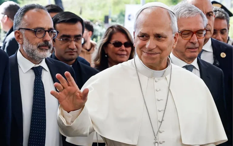 El Papa León XIV reapareció tras la operación por cáncer de pulmón y envió un emotivo mensaje: “Recen por mí”