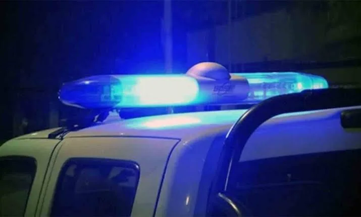 Salió a un cumpleaños y le robaron hasta las puertas de su casa
