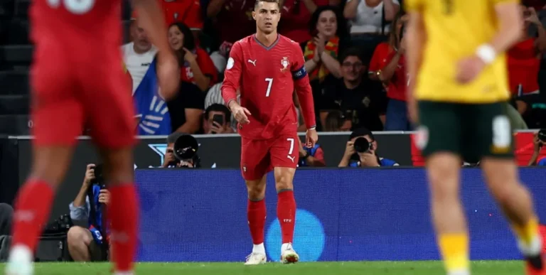 La Federación Portuguesa de Fútbol confirmó la suspensión provisional de Cristiano Ronaldo por abandonar la concentración