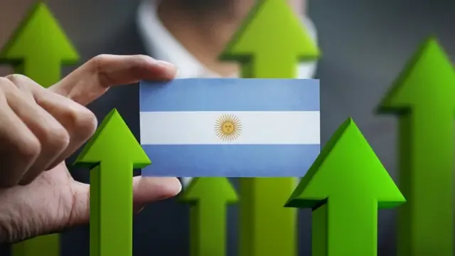 Riesgo país amenaza con cortar la lluvia de dólares por emisiones de provincias y empresas