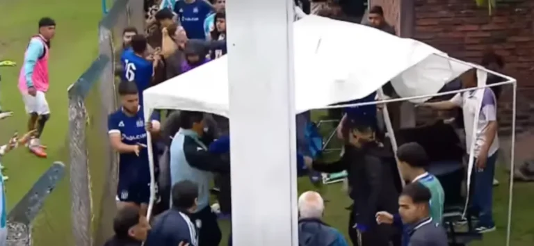 Escándalo en Reserva: trompadas, corridas y un integrante de Talleres contra un hincha