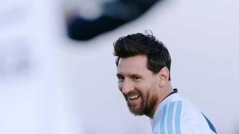 Entre risas y emoción, Messi completó su último entrenamiento con Argentina antes de la despedida en el Monumental