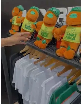 Camisetas, mochilas y mascotas: los precios del merchandising de los World Skate Games en Paraguay