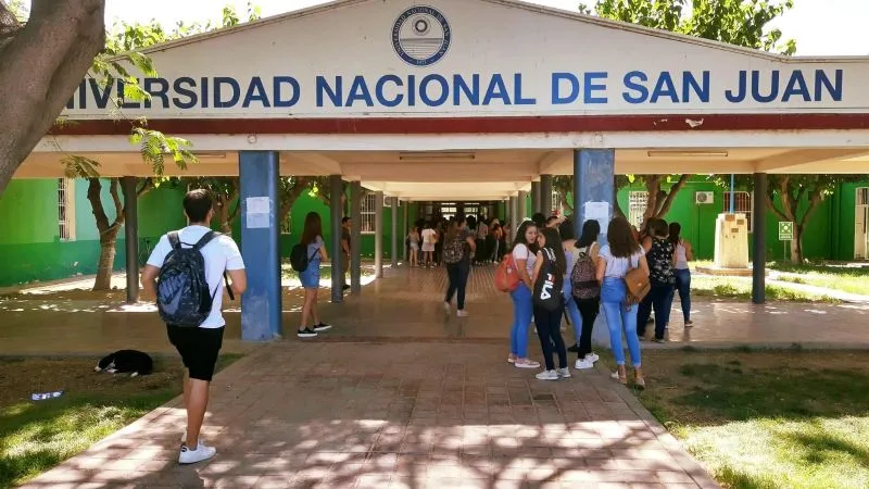 Más de 2.600 personas se anotaron para las 50 vacantes de Medicina en la UNSJ