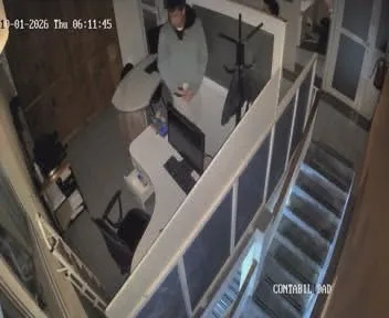 Detuvieron a un hombre con pedido de captura y lo vinculan a un robo en una cochería