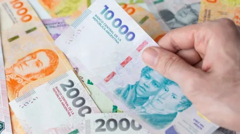 El salario mínimo sube a $391.200 desde octubre