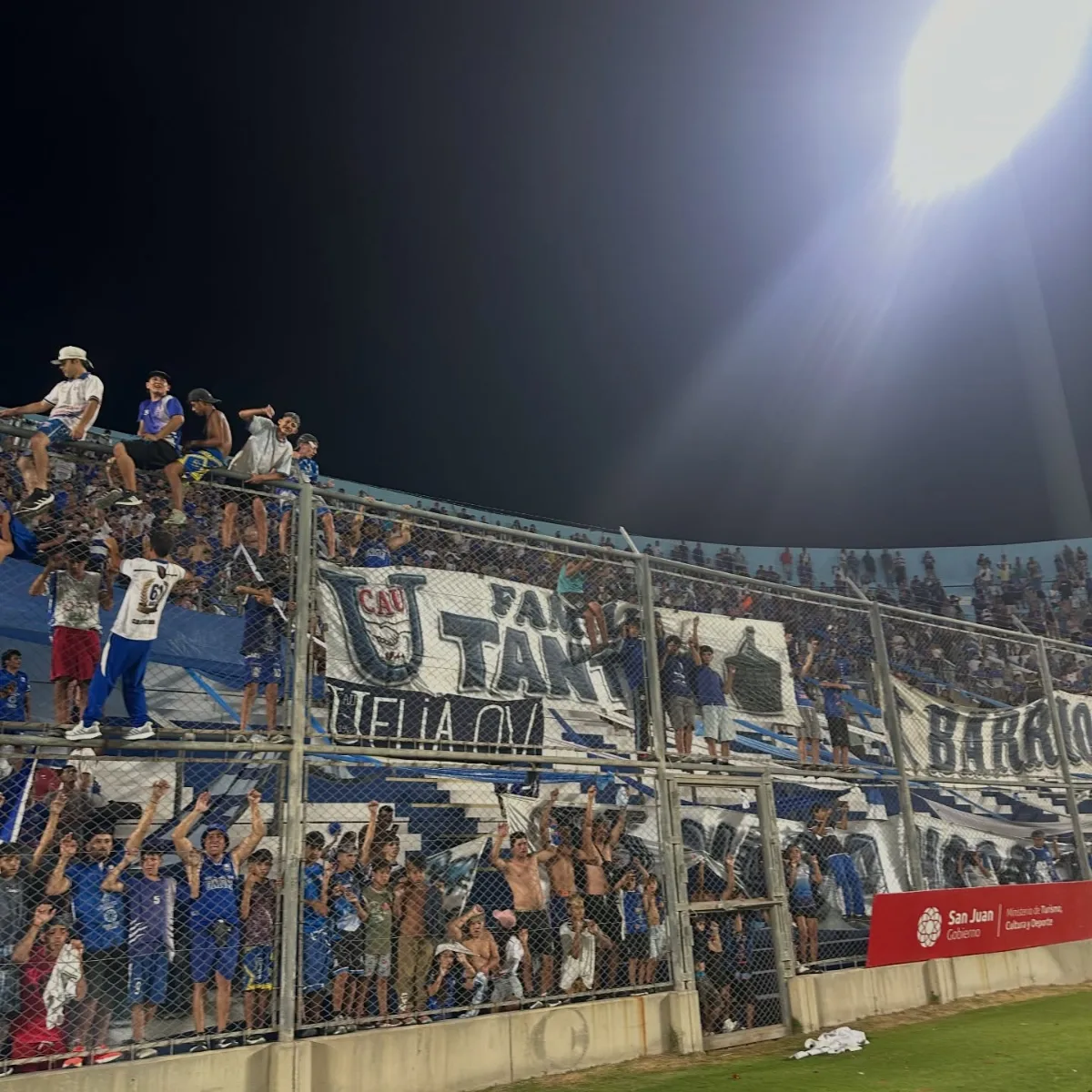 Unión festejará sus 62 años jugando la segunda ronda del Regional Amateur