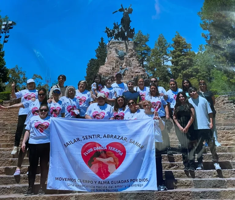 El cáncer de mama les cambió la vida, pero transformaron el dolor en esperanza para otras mujeres