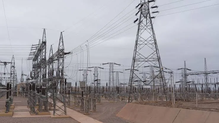Por qué un incendio en Mendoza cortó la luz solo en San Juan