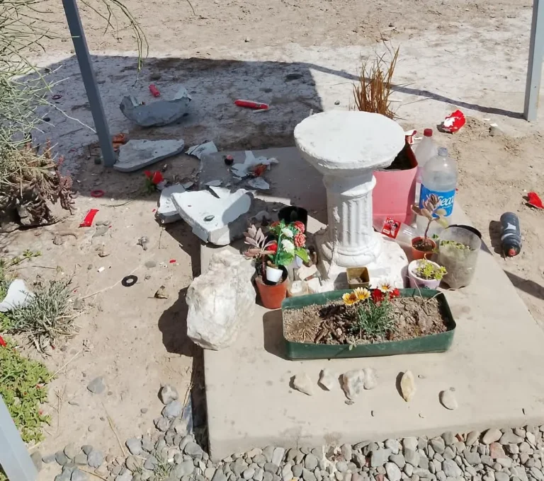Volvieron a vandalizar la Gruta de San Expedito en Sarmiento