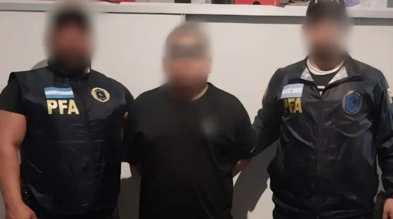 Tenía una tobillera electrónica y dirigía una banda narco