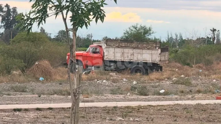 Murió un chofer de un camión recolector de residuos en Rincón del Este