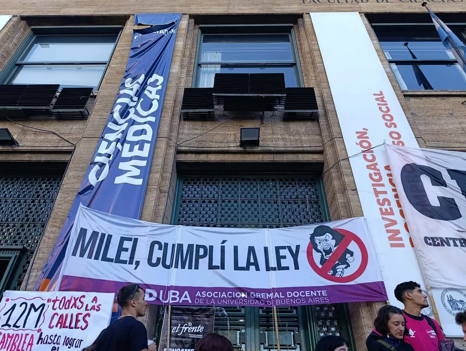 La Justicia multó al Gobierno con $100.000 diarios por incumplir una medida sobre las universidades