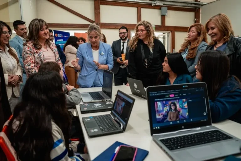 Secundarias Innovadoras: estudiantes desarrollan proyectos en once escuelas