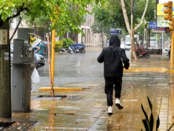 Viernes fresco y con lluvias en San Juan: cómo estará el tiempo durante toda la jornada