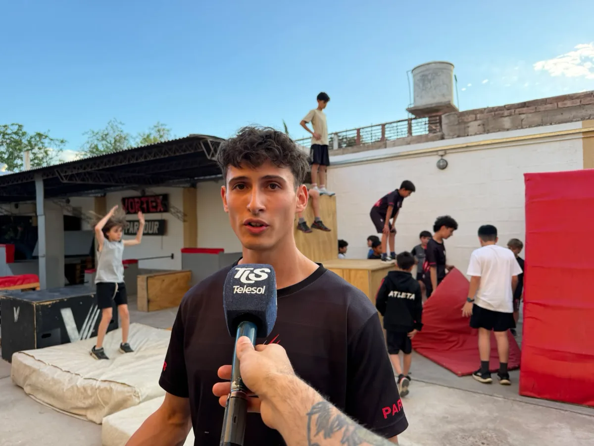 Un atleta sanjuanino se prepara para volver a competir a nivel nacional con el parkour