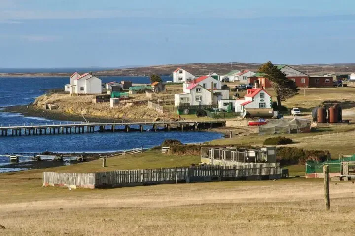 Tensión en Malvinas: los isleños reclaman que se impongan nuevas restricciones al ingreso de argentinos