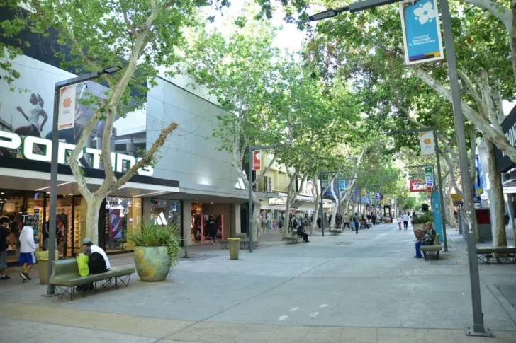Comerciantes perdieron 70% de ventas por el paro de colectivos