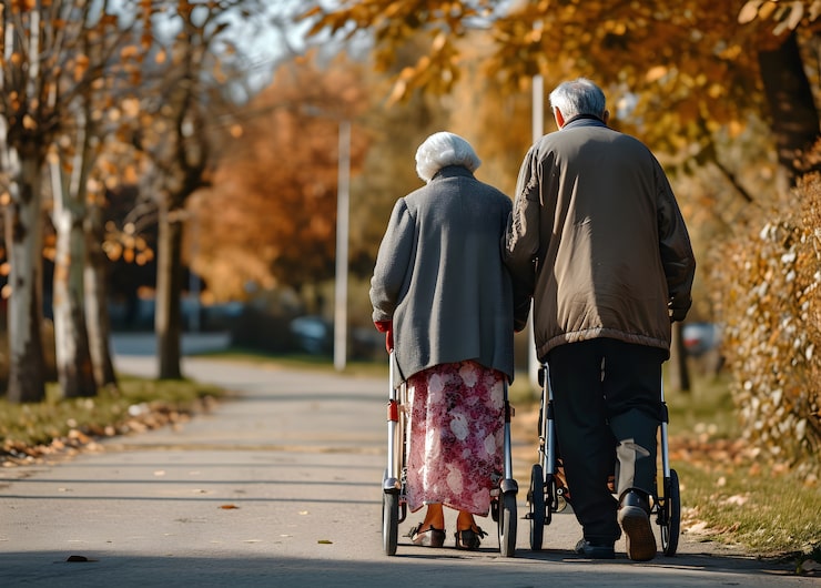 ¿Cuántos años vivimos los humanos?: la cifra real de esperanza de vida