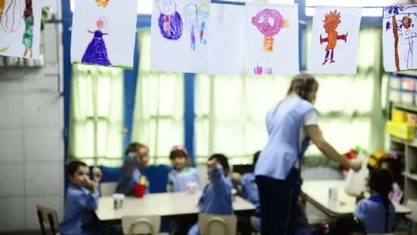 Investigan a una docente sanjuanina por la presunta sustracción de útiles escolares