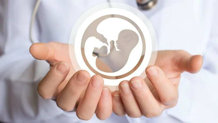 Oscar Marconi cuestionó las estadísticas de aborto y reclamó mayor planificación sanitaria