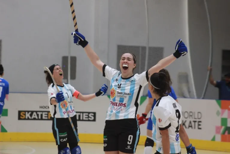 Las Águilas golearon a Chile y se metieron en Semifinales