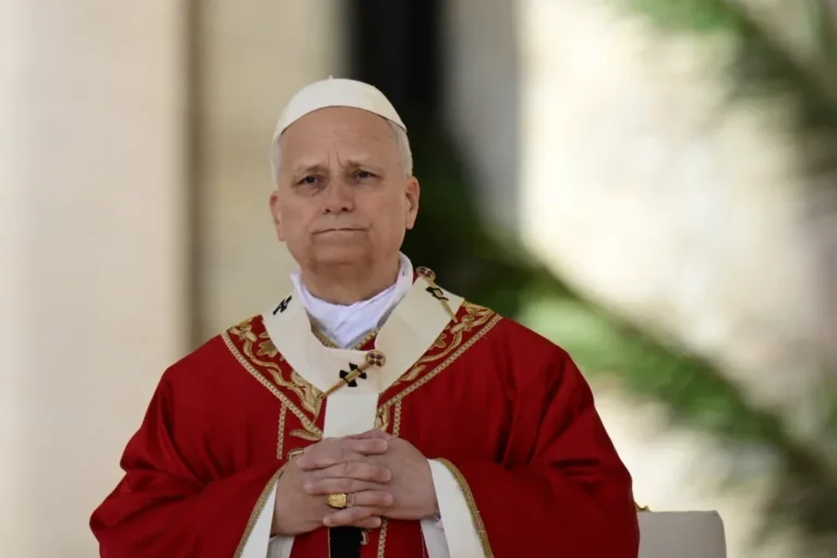 Operaron al papa León XIV y confirmaron que padece cáncer de pulmón