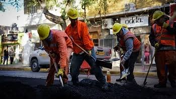 Este sábado continúan los trabajos de repavimentación y ordenamiento del tránsito en calle Santa Fe