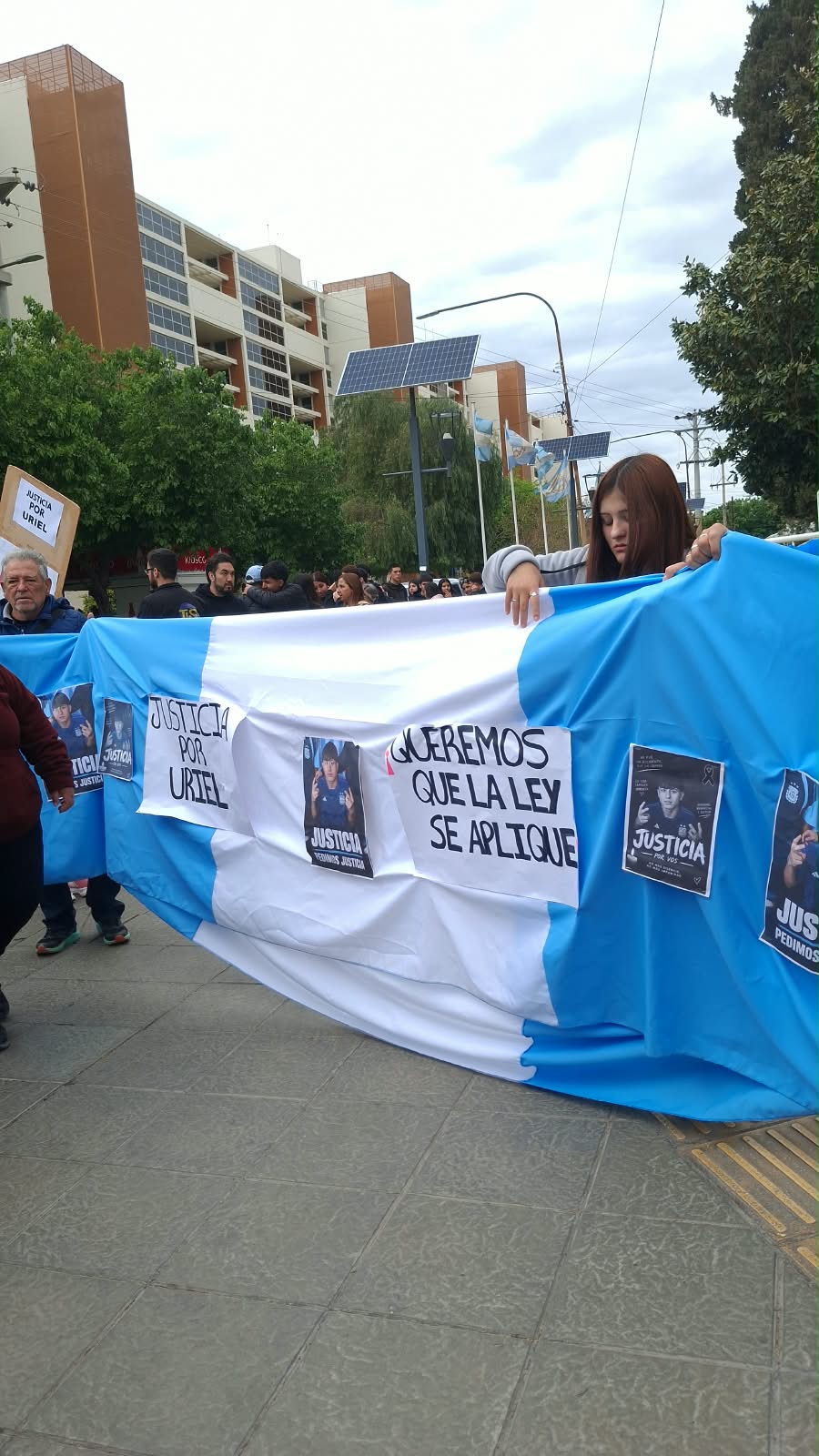 Harán una nueva marcha para pedir justicia por Uriel Ríos